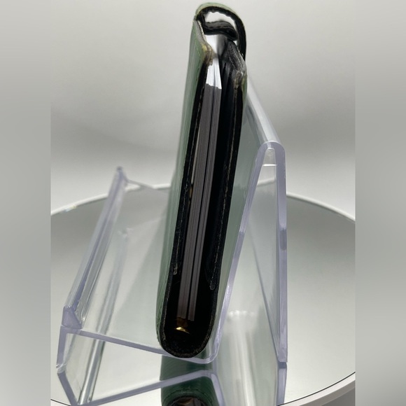 Louis Vuitton - Authentic - Green Epi Small Ring Agenda Cover - Picture 4 of 16